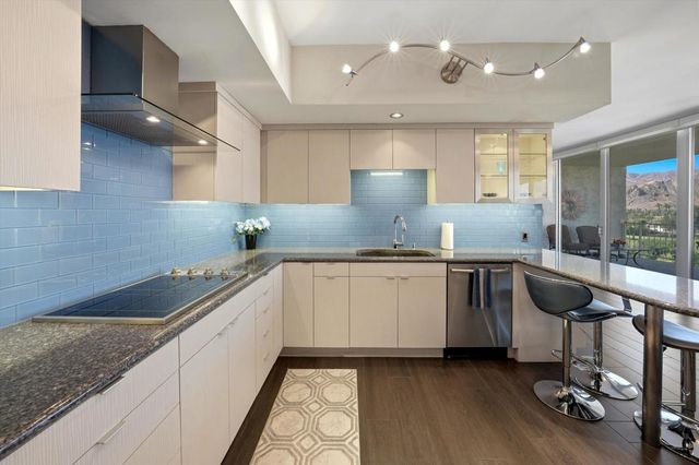 900 Island Drive 512, Rancho Mirage, CA 92270