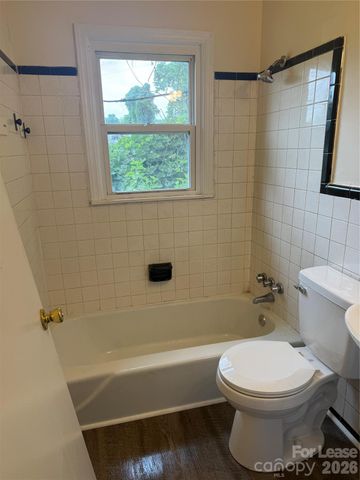 1520 Effingham Road, Charlotte, NC 28208