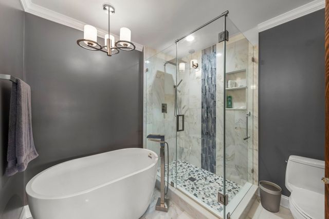 11S471 Rachael Court, Willowbrook, IL 60527