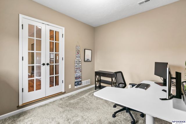 1504 S 210 Street, Omaha, NE 68022