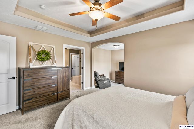1504 S 210 Street, Omaha, NE 68022