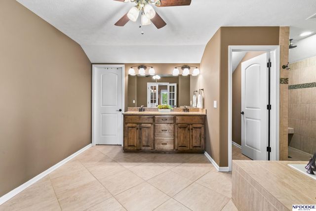 1504 S 210 Street, Omaha, NE 68022