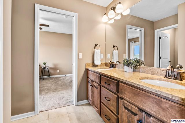 1504 S 210 Street, Omaha, NE 68022
