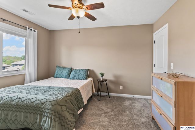 1504 S 210 Street, Omaha, NE 68022