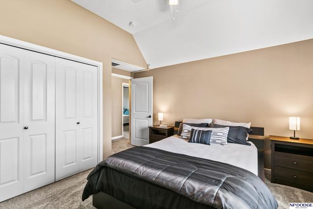 1504 S 210 Street, Omaha, NE 68022