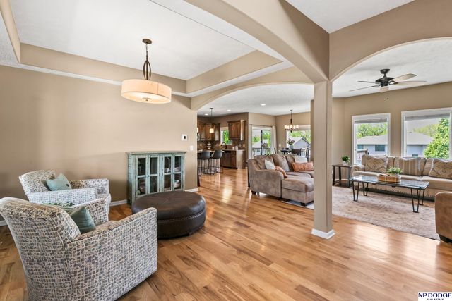 1504 S 210 Street, Omaha, NE 68022