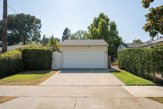 3000 E California Blvd, Pasadena, CA 91107