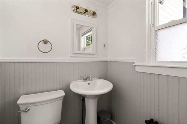 13 Highland Rd, Middleton, MA 01949