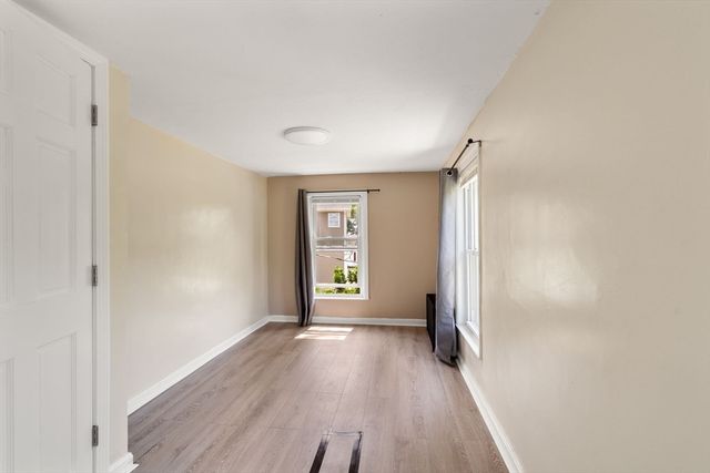 13 Highland Rd, Middleton, MA 01949