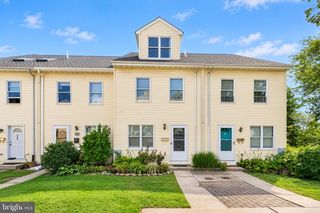 250 LAURISTON ST #B, Philadelphia, PA 19128