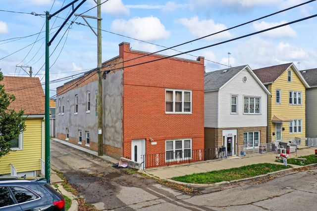 2713 S Crowell Street, Chicago, IL 60608