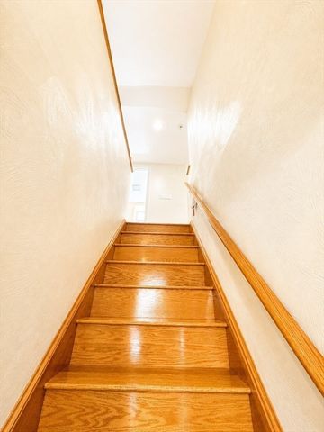 19 Cavanaugh Rd, Braintree, MA 02184