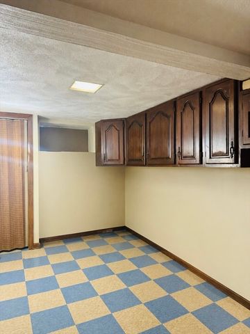 19 Cavanaugh Rd, Braintree, MA 02184