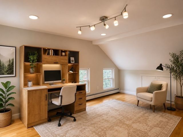 19 Cavanaugh Rd, Braintree, MA 02184