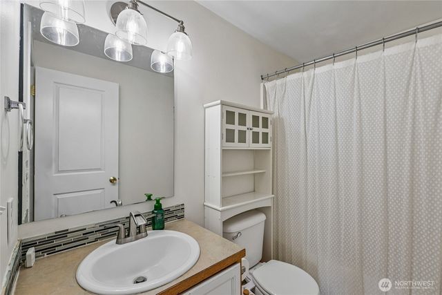 219 Hemming Way, Granite Falls, WA 98252