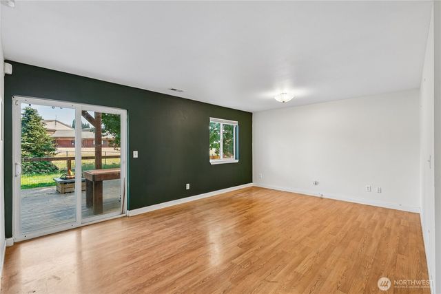 219 Hemming Way, Granite Falls, WA 98252