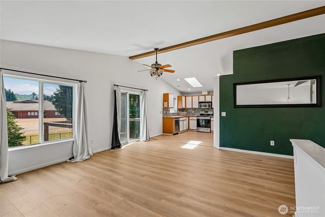 219 Hemming Way, Granite Falls, WA 98252