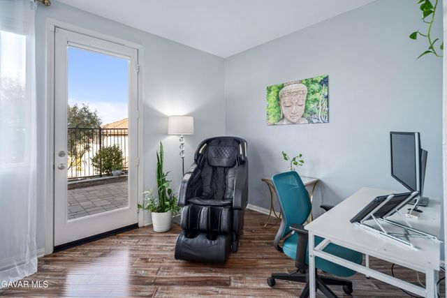 19849 Via Ott, Santa Clarita, CA 91321