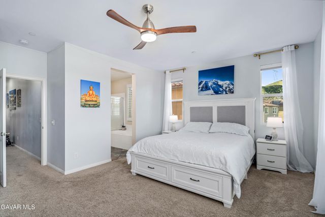 19849 Via Ott, Santa Clarita, CA 91321