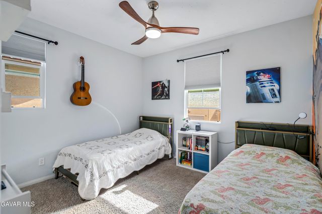 19849 Via Ott, Santa Clarita, CA 91321