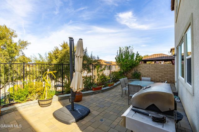 19849 Via Ott, Santa Clarita, CA 91321