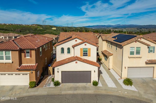 19849 Via Ott, Santa Clarita, CA 91321