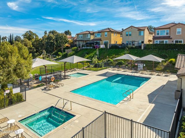 19849 Via Ott, Santa Clarita, CA 91321