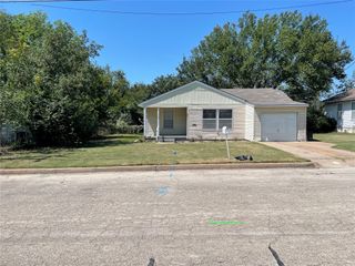 1407 Oliver, Weatherford, TX 76086