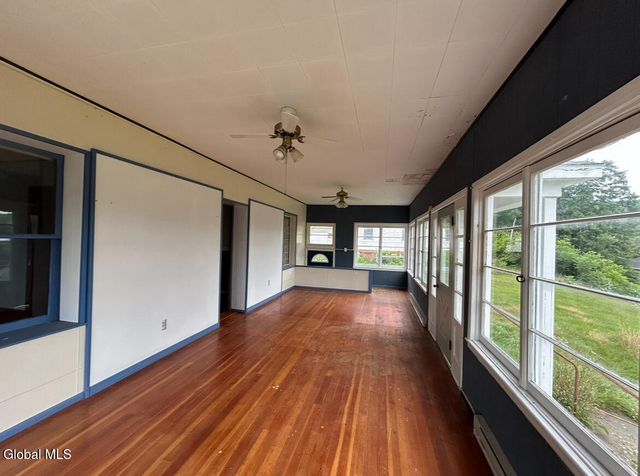 40 Wasson Street, Moriah, NY 12998