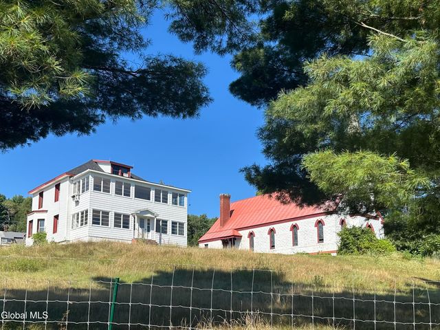 40 Wasson Street, Moriah, NY 12998