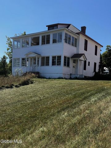 40 Wasson Street, Moriah, NY 12998