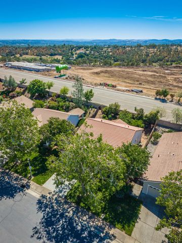 3915 Coldwater Dr, Rocklin, CA 95765