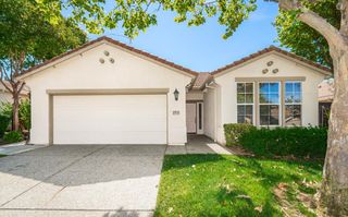 3915 Coldwater Dr, Rocklin, CA 95765