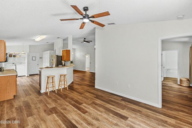342 Dahoon Holly Drive, Daytona Beach, FL 32117