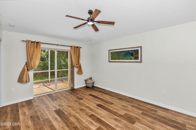 342 Dahoon Holly Drive, Daytona Beach, FL 32117