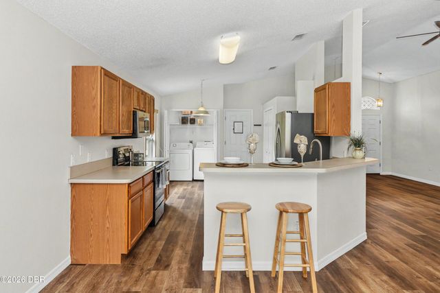 342 Dahoon Holly Drive, Daytona Beach, FL 32117