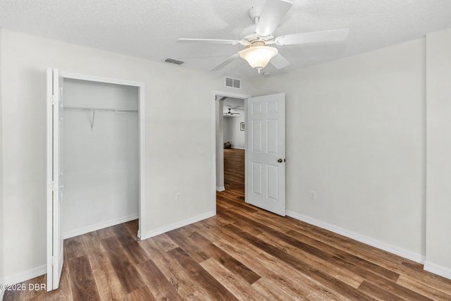 342 Dahoon Holly Drive, Daytona Beach, FL 32117