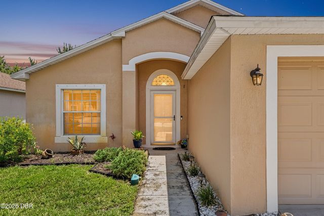 342 Dahoon Holly Drive, Daytona Beach, FL 32117