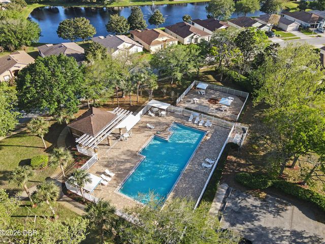 342 Dahoon Holly Drive, Daytona Beach, FL 32117