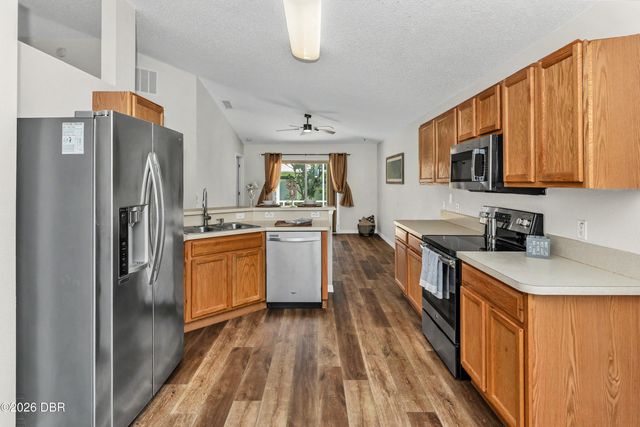 342 Dahoon Holly Drive, Daytona Beach, FL 32117