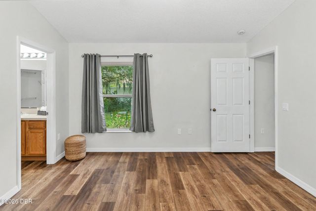 342 Dahoon Holly Drive, Daytona Beach, FL 32117