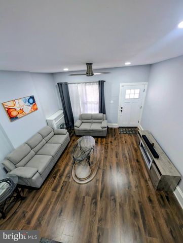 211 CHAIN ST, Norristown, PA 19401
