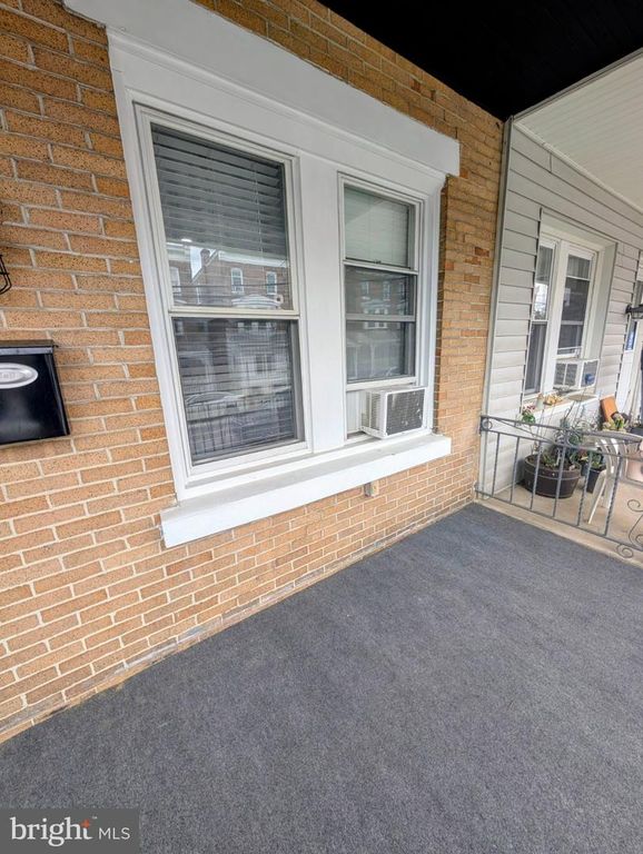 211 CHAIN ST, Norristown, PA 19401 — photo 2