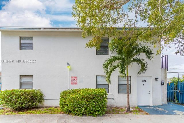 1123 NW 27th Ave 1, Fort Lauderdale, FL 33311