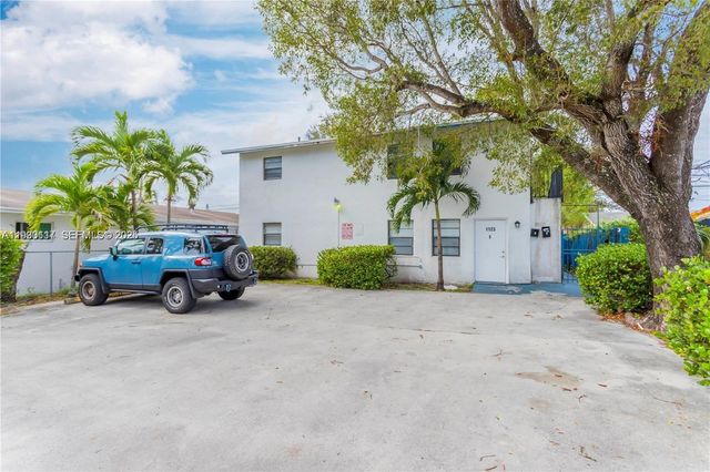 1123 NW 27th Ave 1, Fort Lauderdale, FL 33311