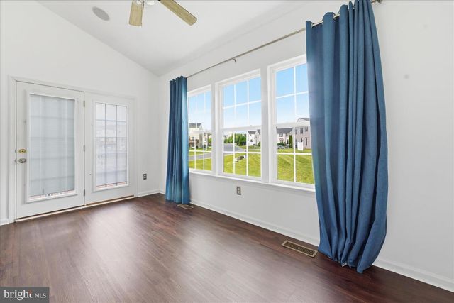 21 WHIRLPOOL WAY, Falling Waters, WV 25419