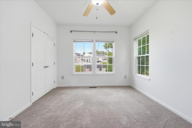 21 WHIRLPOOL WAY, Falling Waters, WV 25419