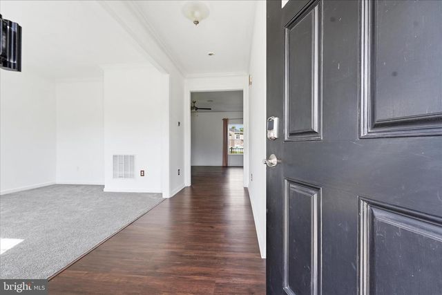 21 WHIRLPOOL WAY, Falling Waters, WV 25419