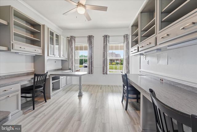 21 WHIRLPOOL WAY, Falling Waters, WV 25419