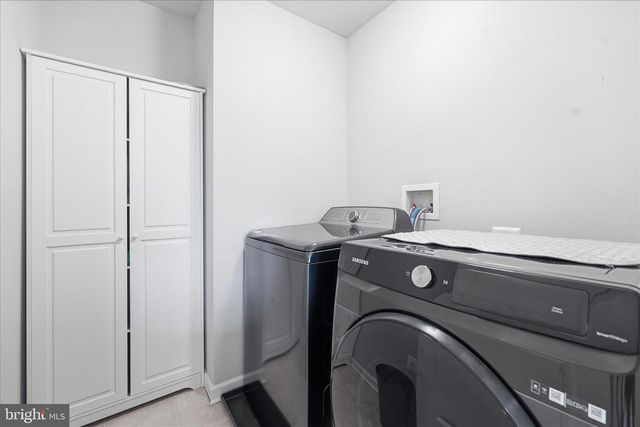 21 WHIRLPOOL WAY, Falling Waters, WV 25419